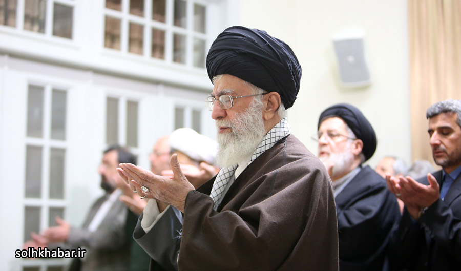  دیدار رهبر معظم انقلاب اسلامی با جمعی از مسئولان قوای سه‌گانه و نهادها