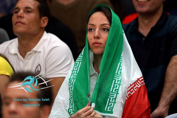 پوشش زنان ایرانی بازی والیبال المپیک ایران و آرژانتین