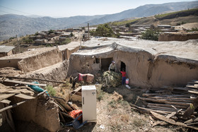 روستای زلزله زده‌ی خانلق در اطراف شهر بجنورد