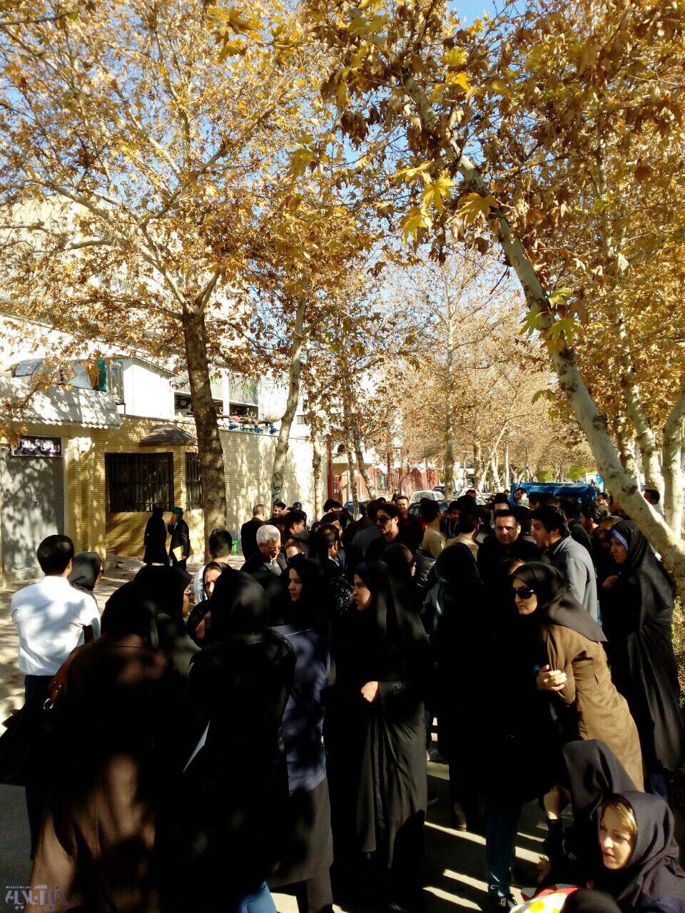 تجمع طلبکاران پدیده، این بار در مقابل دادستانی مشهد و با تهدید مدیرعامل به زندان