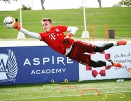 تصویری از دروازه بان 15 ساله ای که نویر می گوید یک نابغه است