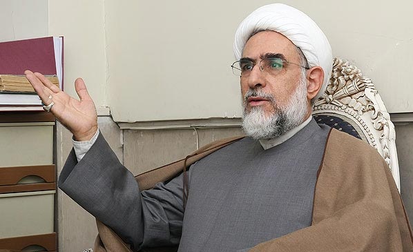 آزادی در کشور منوط به وجود احزاب است