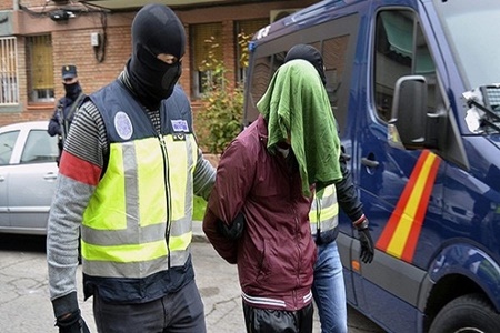 دانمارکی های عضو داعش از دولت کپنهاگ حقوق می‌گیرند