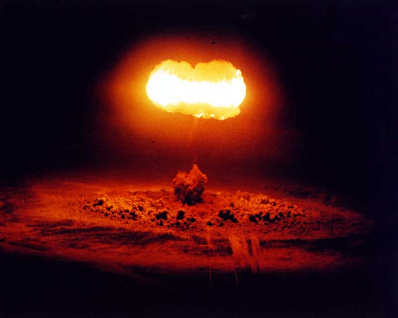 آزمایش بمب هسته ای آمریکا در نوادا