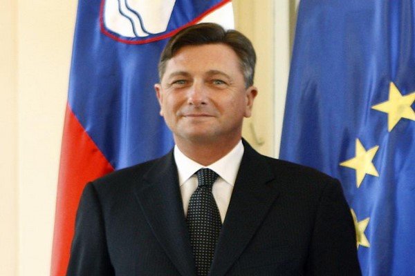 «بروت پاهور» برای دومین بار رئیس جمهور اسلوونی شد