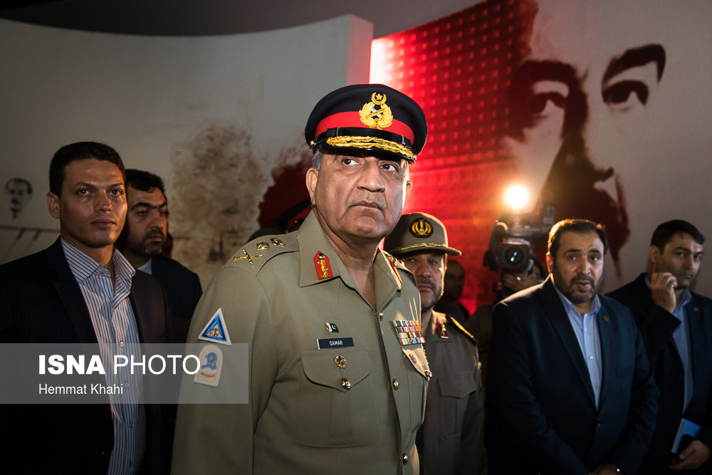 بازدید فرمانده ارتش پاکستان از موزه دفاع مقدس