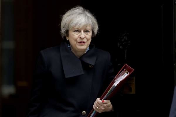 پلیس انگلیس از خنثی سازی طرح ترور «ترزا می» خبر داد