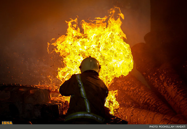 آتش‌سوزی در خیابان امین حضور تهران