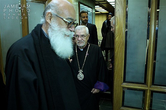 حضور اسقف اعظم ارامنه تهران در جلسه شورای شهر