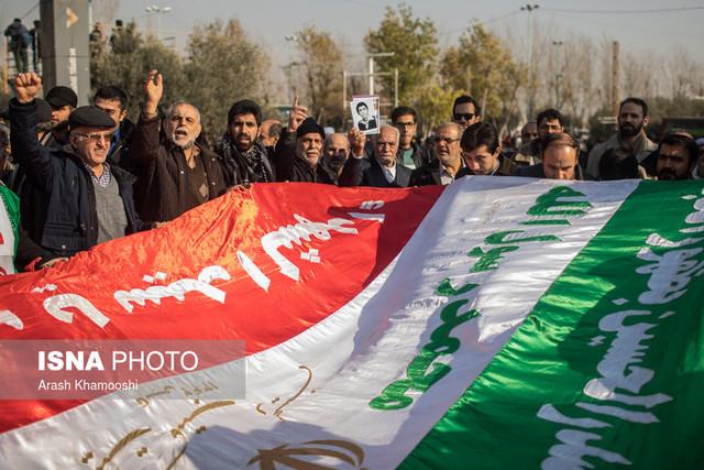 راهپیمایی نمازگزاران تهران در محکومیت حوادث اخیر