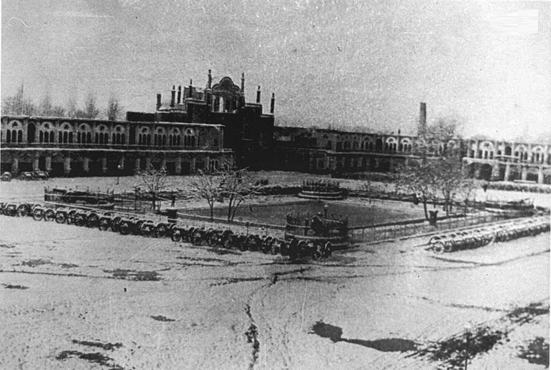 میدان توپخانه، 112 سال قبل