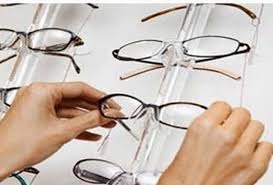 عوارض تجویز نمره اشتباه عینک