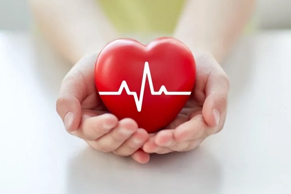 نارسایی قلبی در برابر حمله قلبی