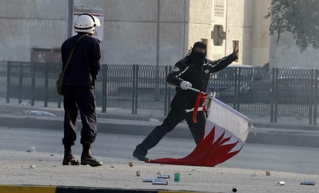 دادگاه بحرین برای ۹ شهروند دیگر این کشور احکام حبس صادر کرد