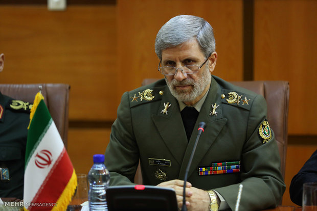 وزیر دفاع: مواضع ایران و بلاروس در مسائل منطقه‌ای همسو است