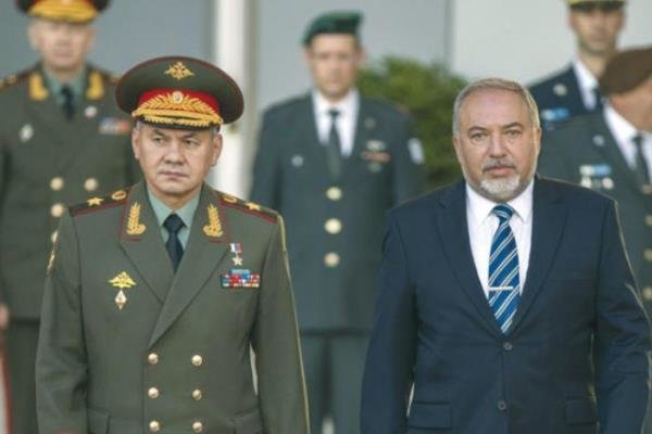 گفتگوی وزیر جنگ اسرائیل و همتای روس درباره حضور ایران در سوریه