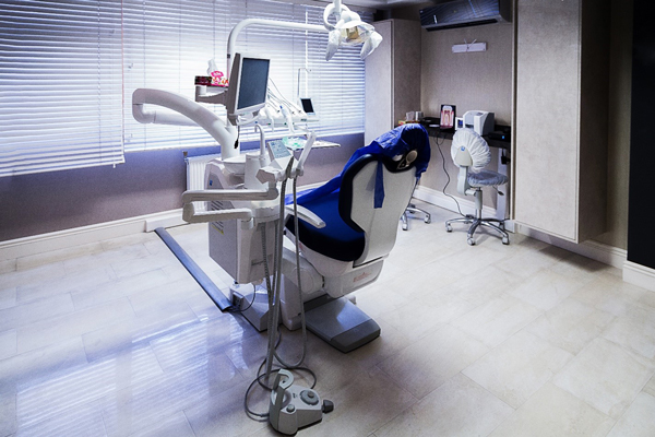 مدرنترین مرکز تخصصی دندانپزشکی، پوست، مو و زیبایی