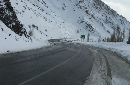 لغزندگی اکثر جاده‌های آذربایجان غربی/ رانش زمین در برخی نقاط سردشت