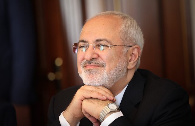 ظریف: بخش اقتصادی خصوصی ایران و عراق در کنار هم خواهند ایستاد