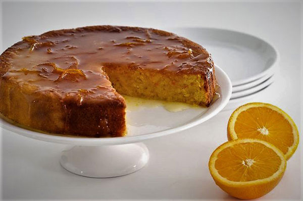 اینگونه کیک خیس پرتقالی درست کنید!