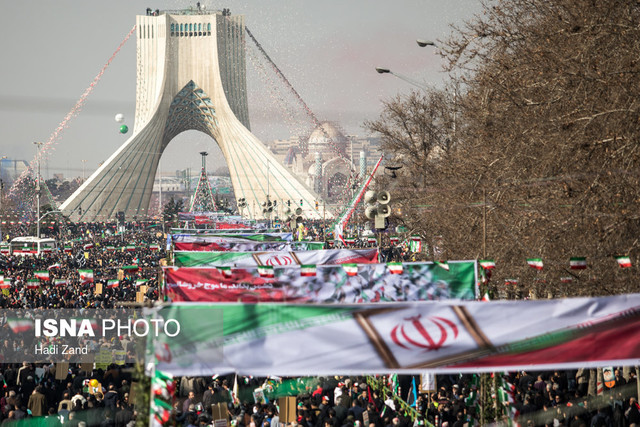 دعوت مسؤولان، سازمان‌ها، نهادها و تشکل‌های سیاسی از مردم برای حضور در راهپیمایی ۲۲ بهمن