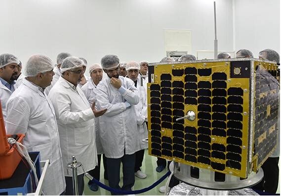 انجام تمام تست‌های سازگاری ماهواره‌ها بومی‌سازی شد/تست سازگاری ۳ ماهواره در آزمایشگاه EMC