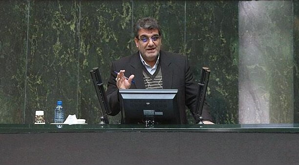 انتقاد نماینده کرج از برخورد امام جمعه کرج با رییس مجلس