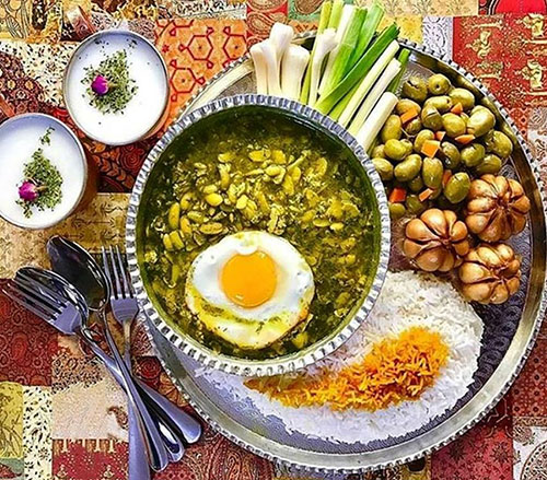 خورشت باقلا قاتق؛ از خوشمزه‌های رشت هستند!