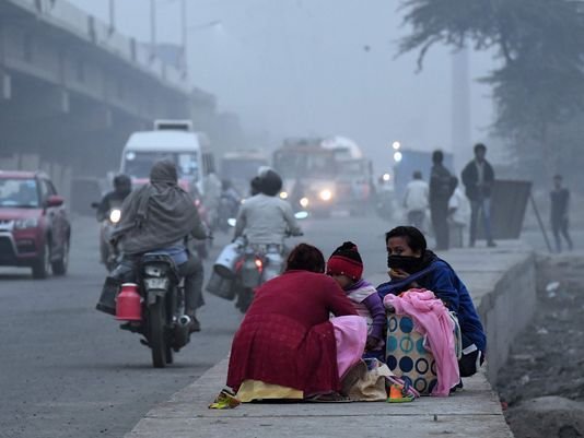 تشدید آلودگی هوا و محدودیت تردد خودروها در هند