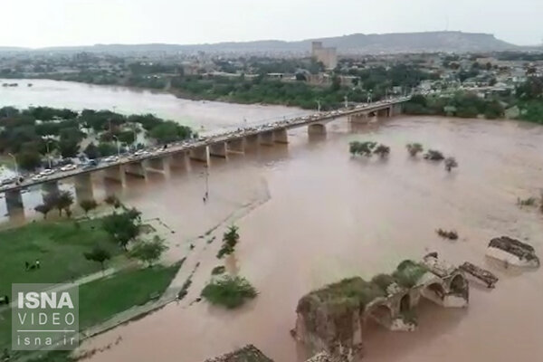 ویدئو / بالا آمدن آب در رودخانه شوشتر