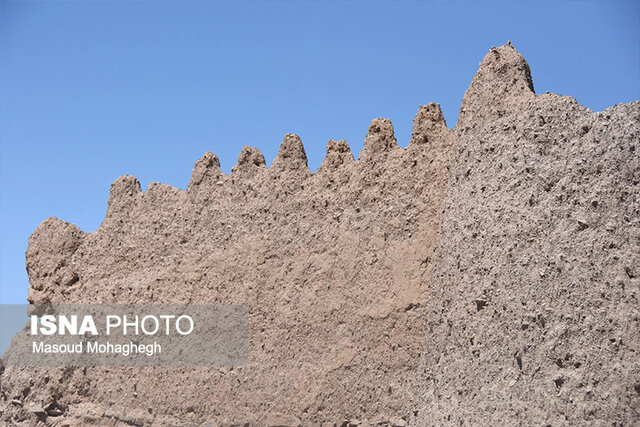 مرمت چاپارخانه ارمیان سمنان – صلح خبر