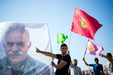ممنوعیت دیدار اوجالان با وکلایش رفع شد
