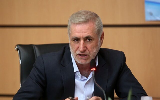 تلاش سازمان زیباسازی برای جلوگیری از آلودگی‌های رنگی شهر تهران