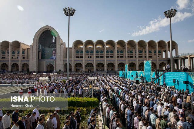 خدمات رسانی به نمازگزاران «عید فطر» از ساعت۵:۳۰