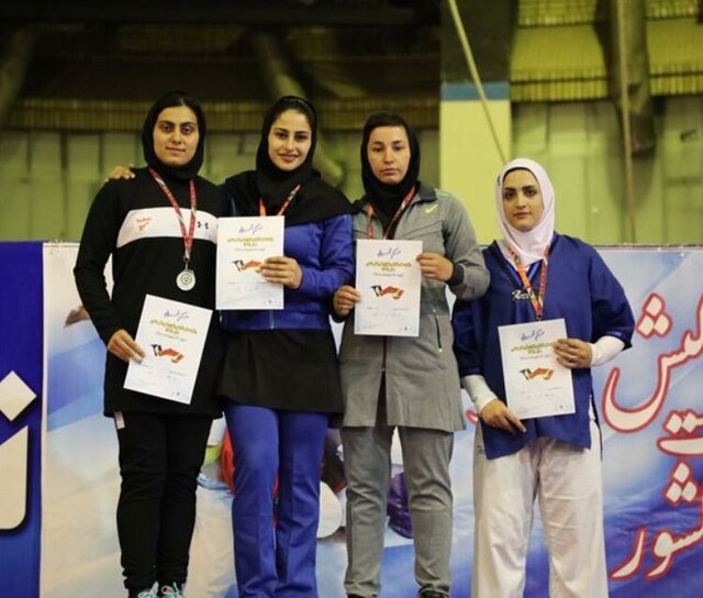 نگاه دختران کشتی‌گیر به رئیس آینده فدراسیون