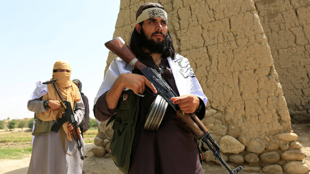 تصرف یک منطقه افغانستان توسط طالبان