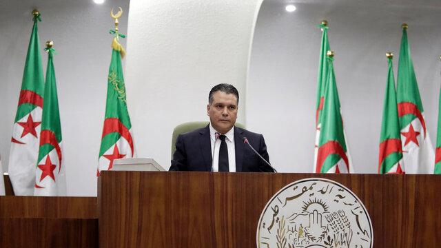 رئیس پارلمان الجزایر استعفا کرد