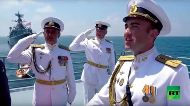 رژه نیروی دریایی روسیه در طرطوس سوریه
