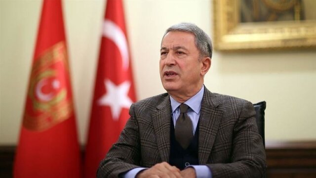 وزیر دفاع ترکیه: خودمان باید شاهد خروج شبه‌نظامیان کرد از شمال سوریه باشیم