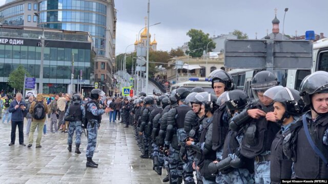 افزایش بازداشتی‌های تظاهرات مسکو به «بیش از ۶۰۰ تن»
