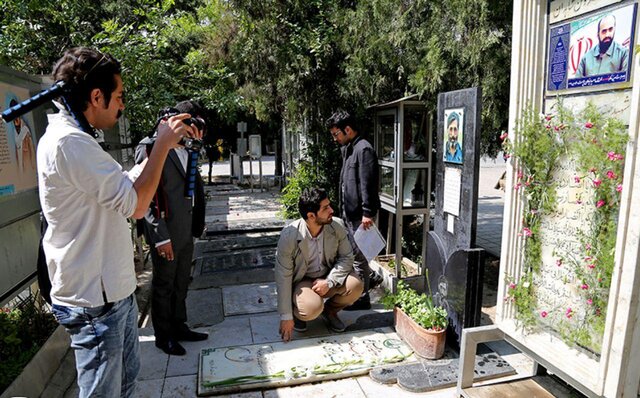 شیوه زندگی شهید آوینی در کشور احیا شود