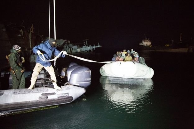 ۶ کشته و مفقود در پی واژگونی قایق مهاجران در دریای اژه