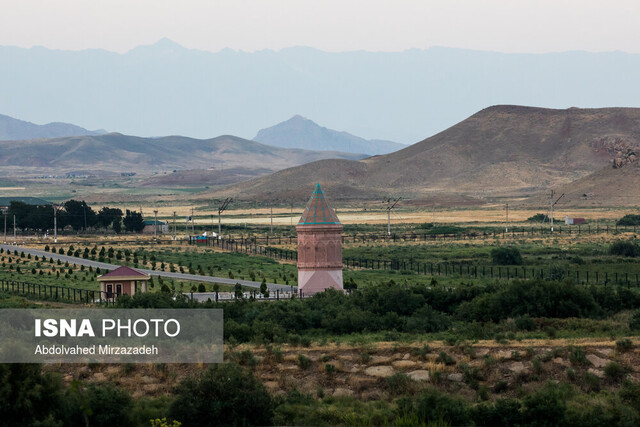 نقش مناطق آزاد در توسعه کشور