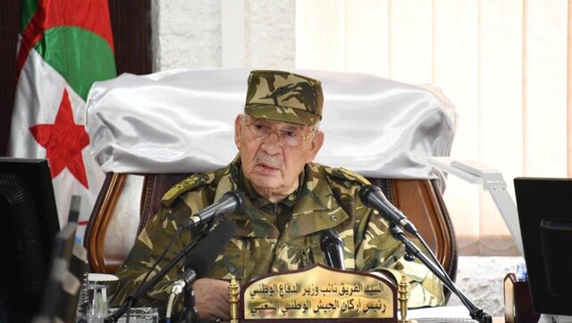 فرمانده ارتش الجزایر خواستار برگزاری انتخابات ریاست‌جمهوری پیش از پایان ۲۰۱۹ شد
