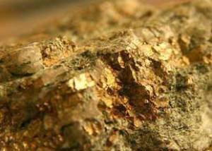 انجام مطالعات ژئوفیزیکی یافتن رگه اصلی طلا در کیبر کوه
