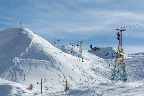 تشکیل نخستین تیم ملی اسکی فری استایل ایران/ ۳/۵ میلیون، قیمت بلیت یک فصل اسکی در دیزین
