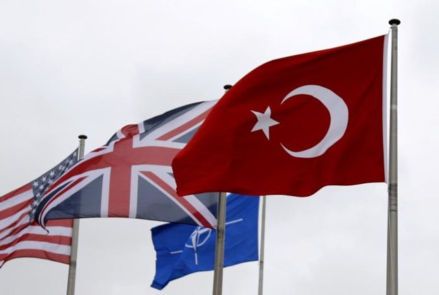 ترکیه از ناتو خواست به نگرانی‌های امنیتی‌اش توجه کند