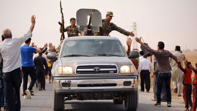 نیروهای ارتش سوریه در چند کیلومتری شهر استراتژیک “معرة النعمان”