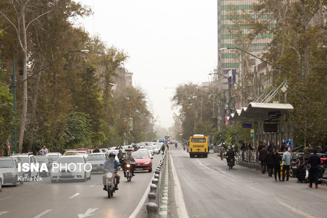هوای ناسالم تهران برای گروه‌های حساس در سومین روز متوالی