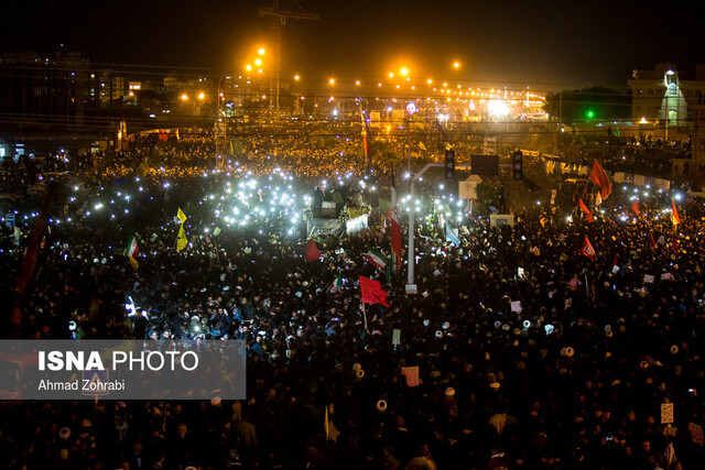 پرچم سرخ «یالثارات الحسین» را به نشانه انتقام بر فراز “جمکران” برافراشتیم